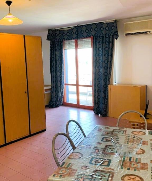 Onda Marina Residence Чезенатіко Екстер'єр фото